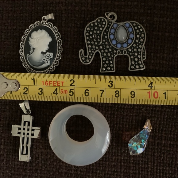 A set of gorgeous pendants - Picture 6 of 7